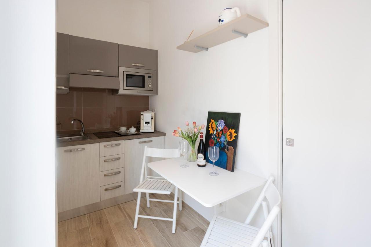 Mary Apartments Pompéi Extérieur photo