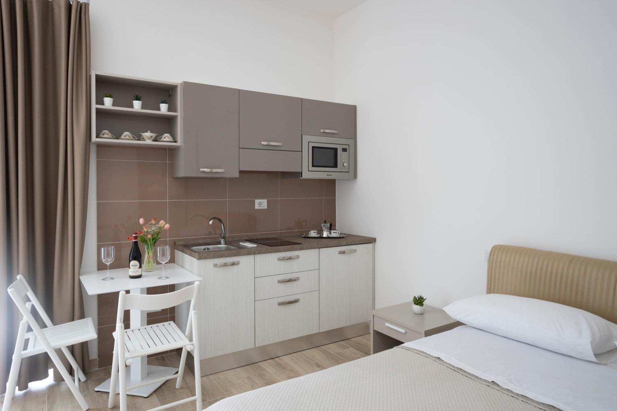 Mary Apartments Pompéi Extérieur photo